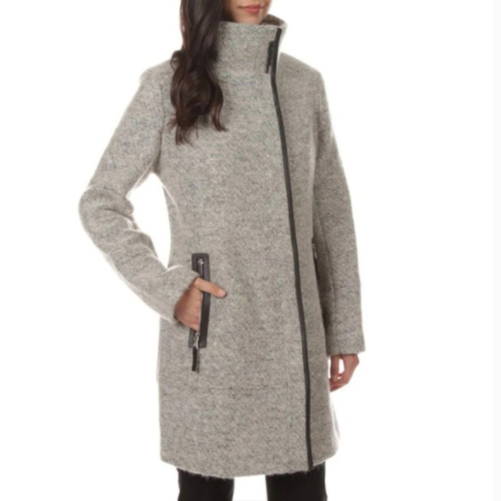 LIKE NEW Funnel Neck Wool Coat